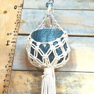 rope tied  macrame plant hanger